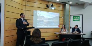Fotografía del conversatorio